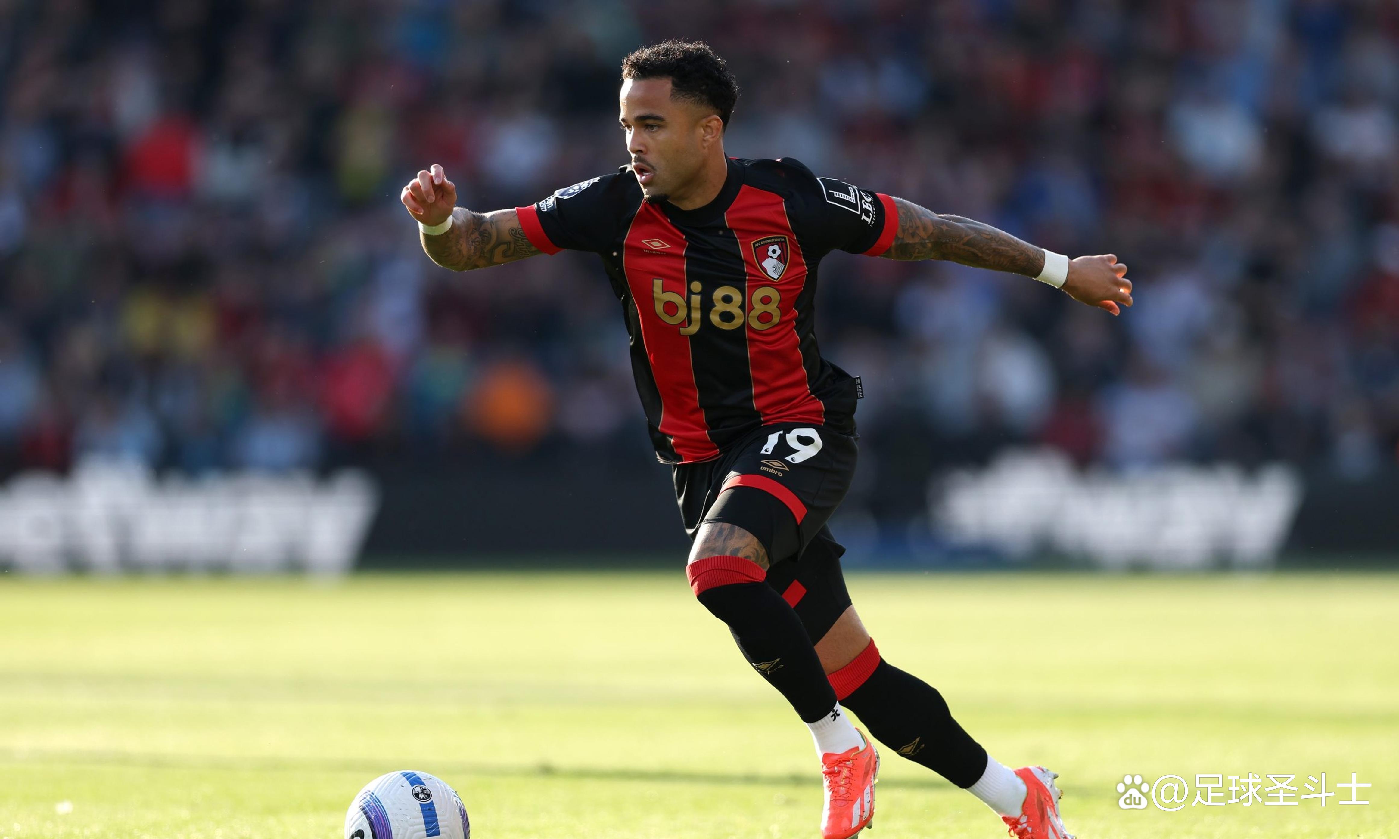 勒沃库森后防表现强势,将力争保持不败 勒沃库森后防表现强势,将力争保持不败