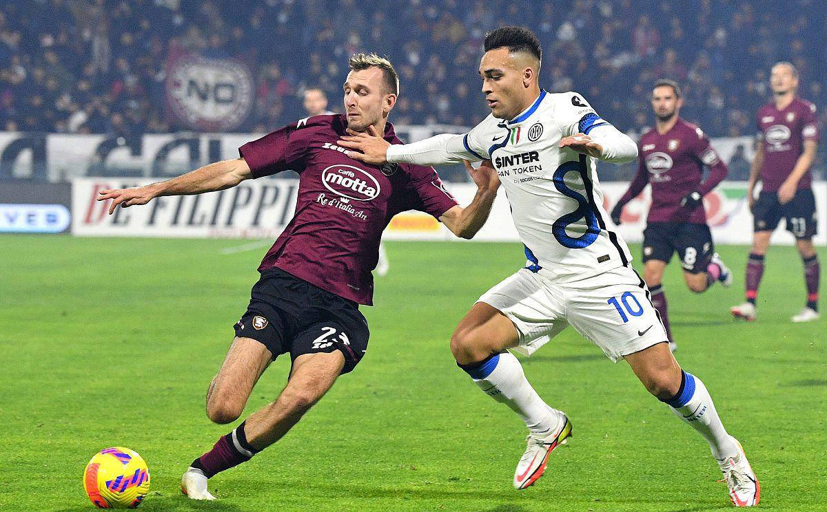 包含都灵遭遇连败,保级形势严峻的词条 包含都灵遭遇连败,保级形势严峻的词条