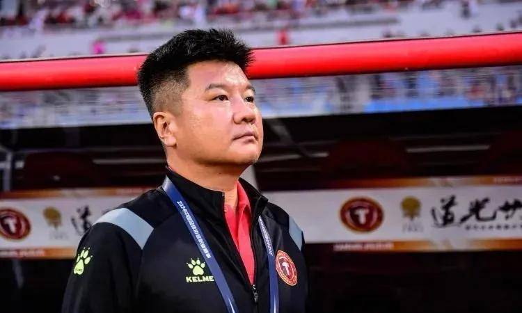 汉诺威再战失利，保级形势严峻的简单介绍