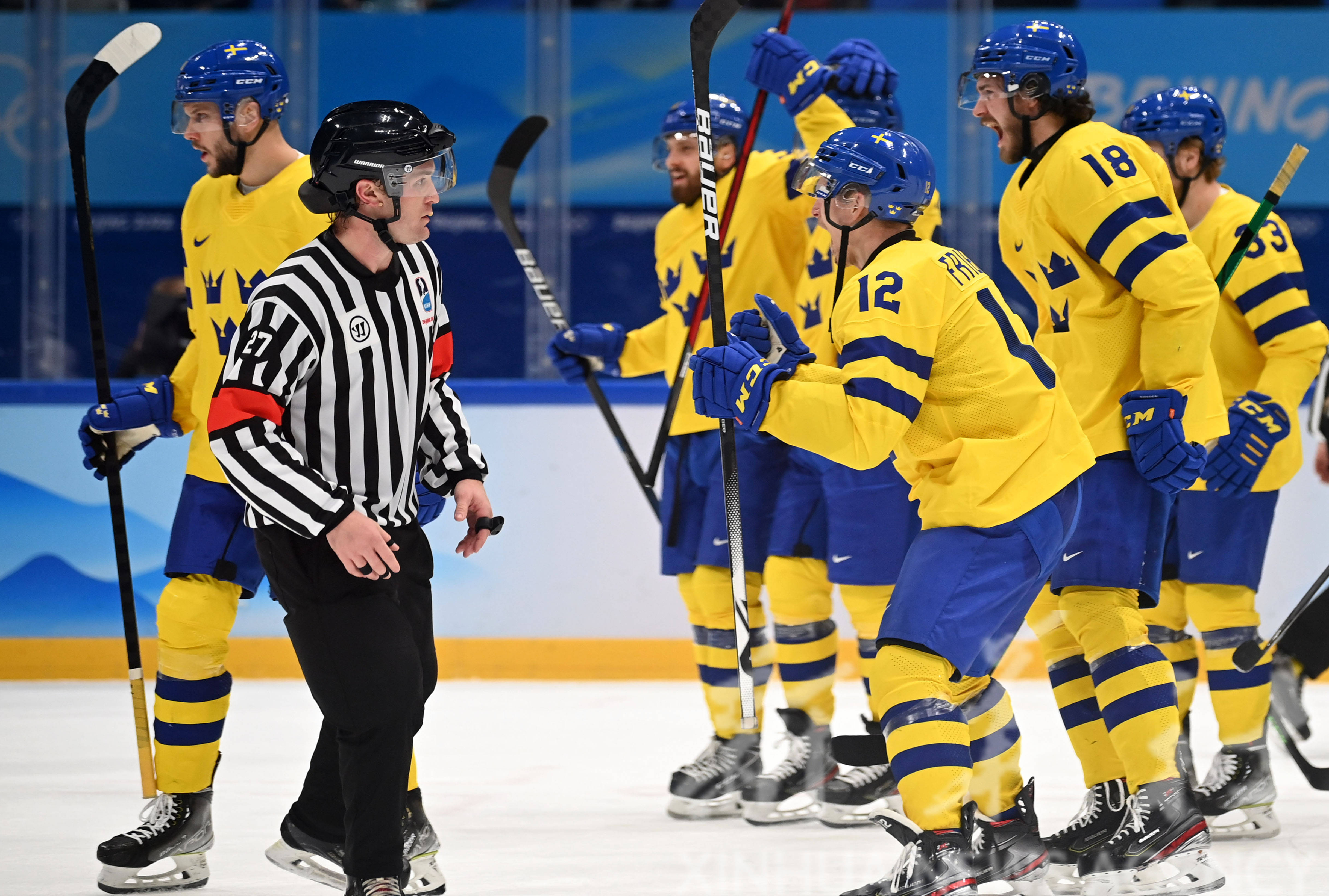 瑞士国家队表现一般，险胜蒙特内哥罗队的简单介绍