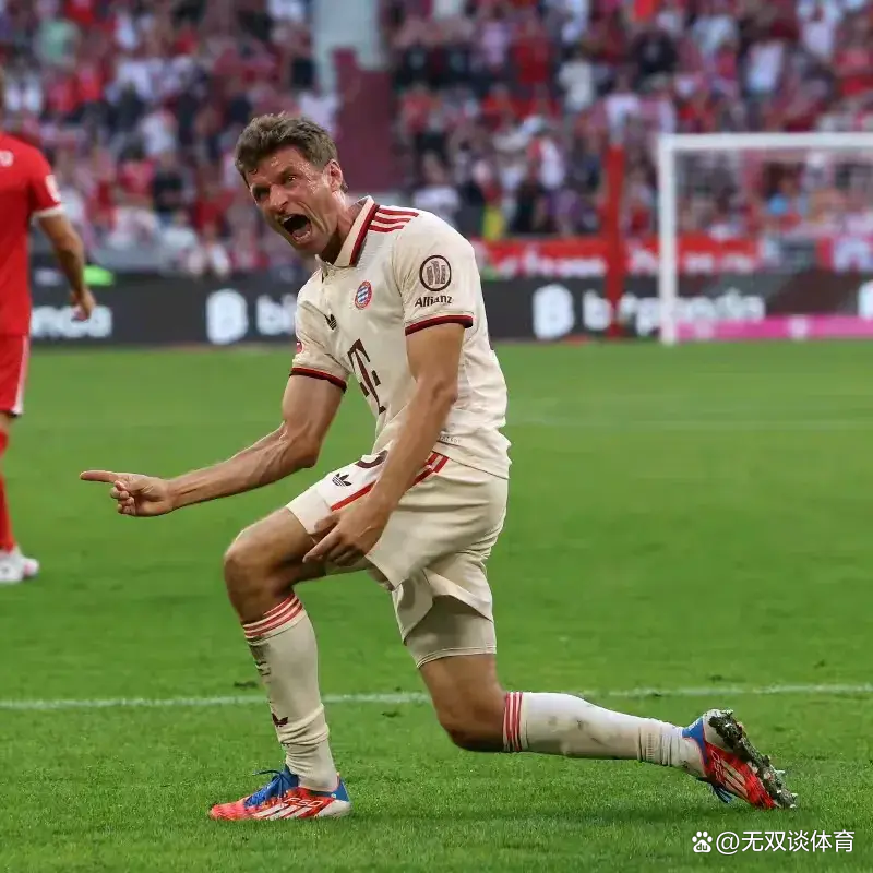 包含拜仁慕尼黑主场战胜弗赖堡,提前三轮蝉联德甲冠军的词条 包含拜仁慕尼黑主场战胜弗赖堡,提前三轮蝉联德甲冠军的词条