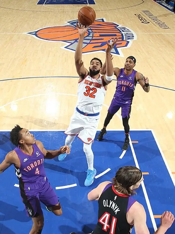 公牛主场大胜尼克斯,实现一波四连胜 公牛主场大胜尼克斯,实现一波四连胜