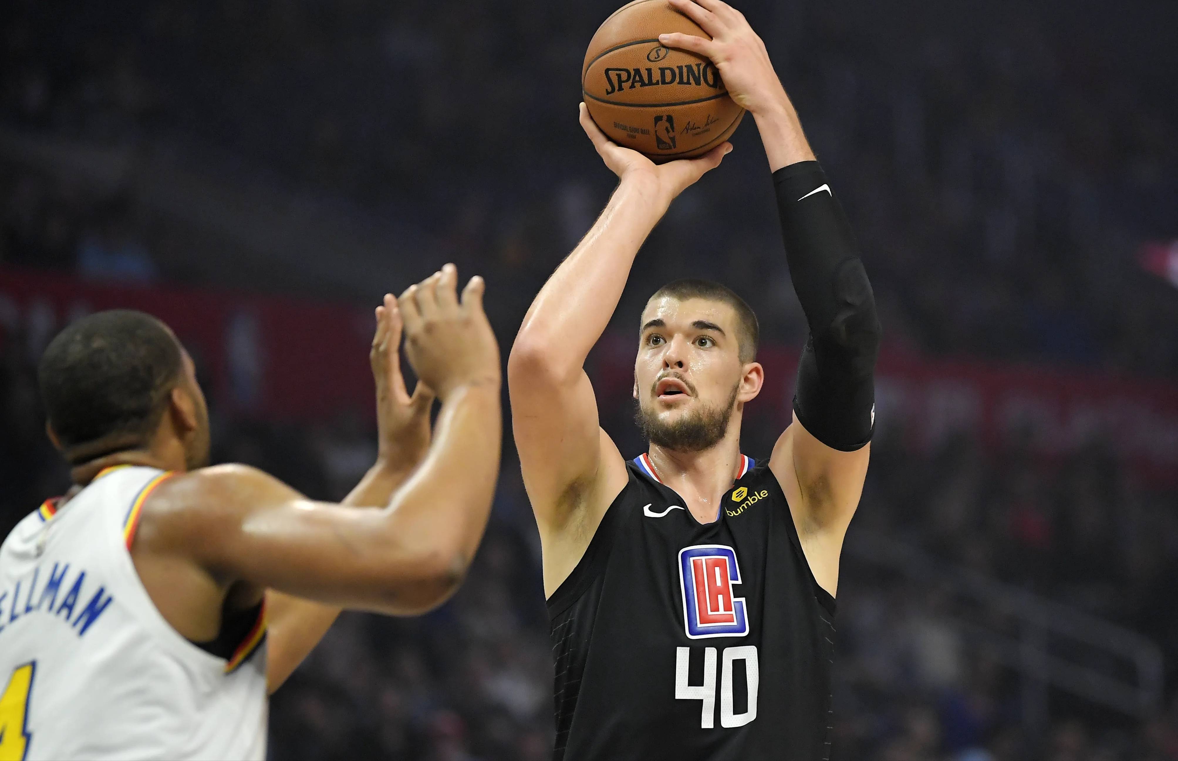 包含快船惨败太阳,再次落后的词条 包含快船惨败太阳,再次落后的词条