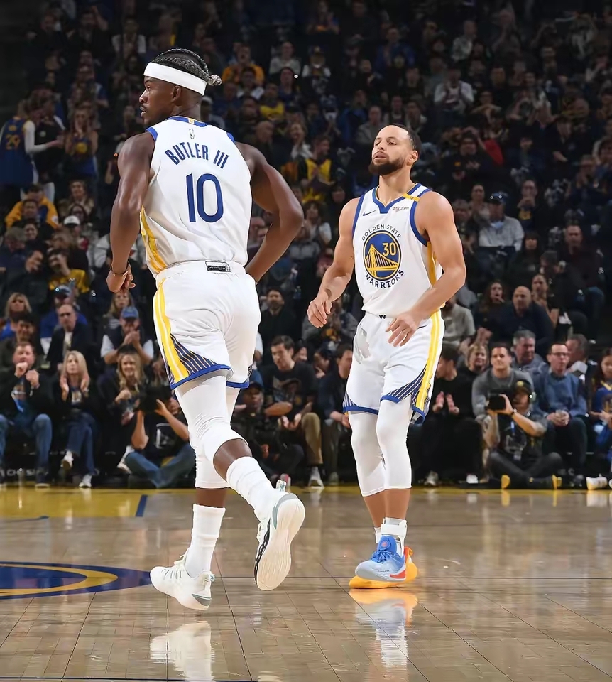 森林狼击败灰熊,勇士止步连败 森林狼击败灰熊,勇士止步连败